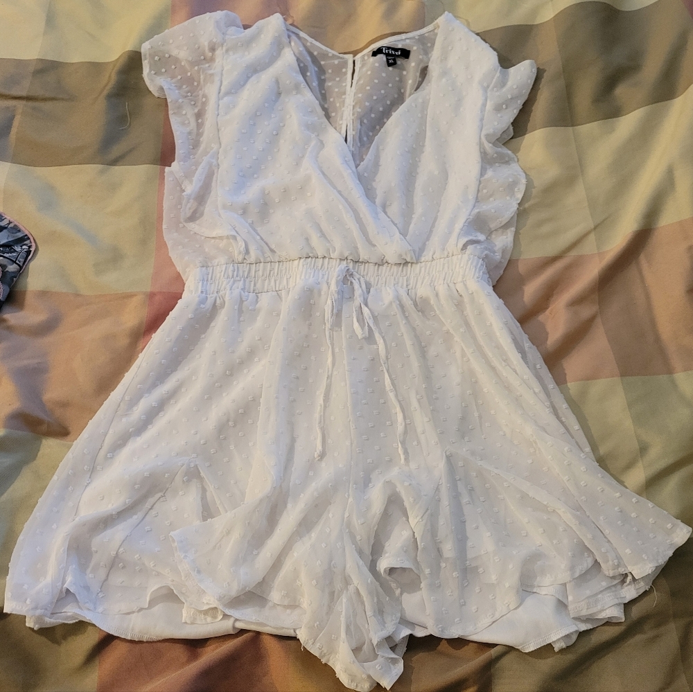 Trixxi White Textured Romper